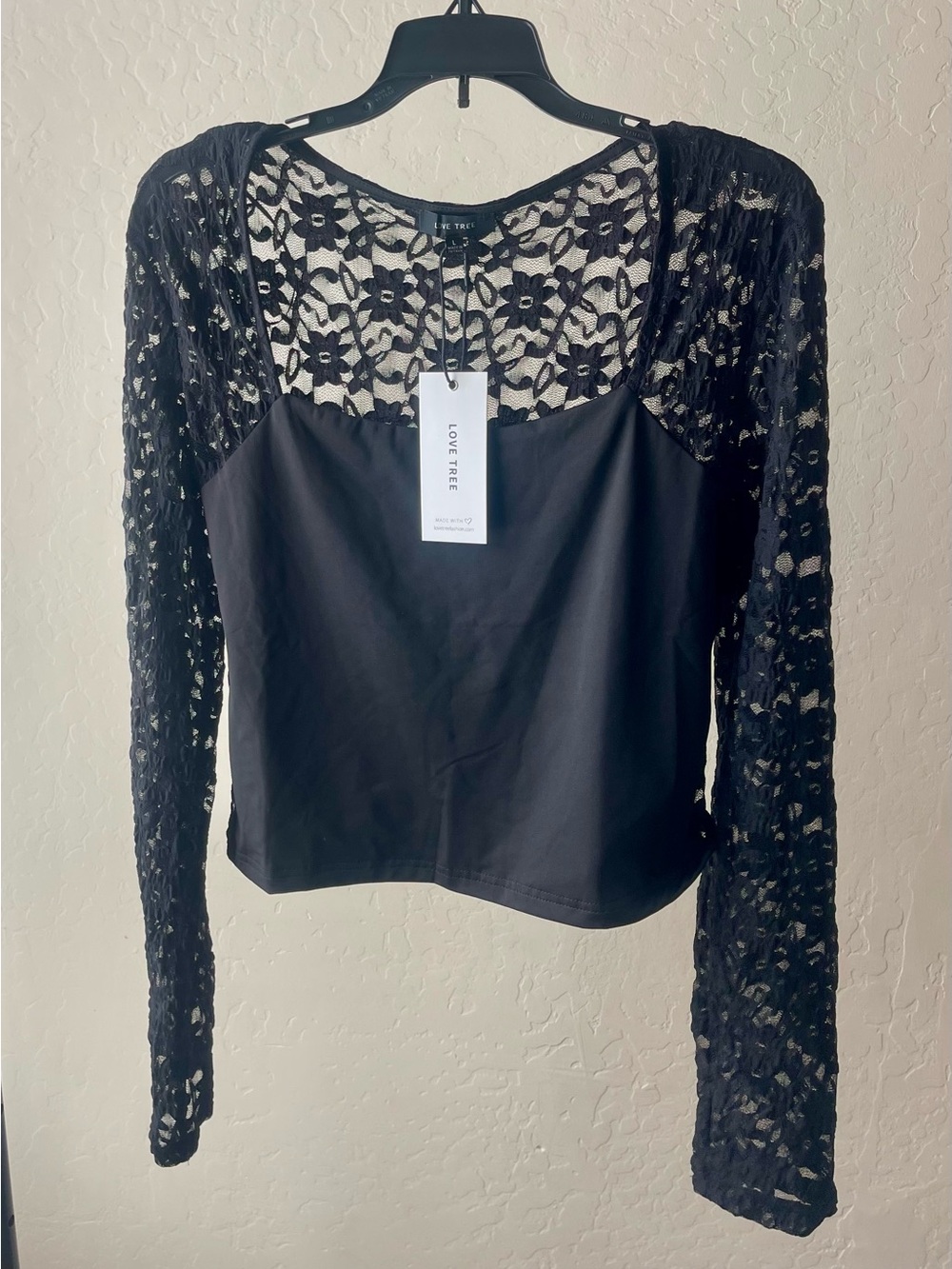 Black Lace-Accent Long Sleeve Top